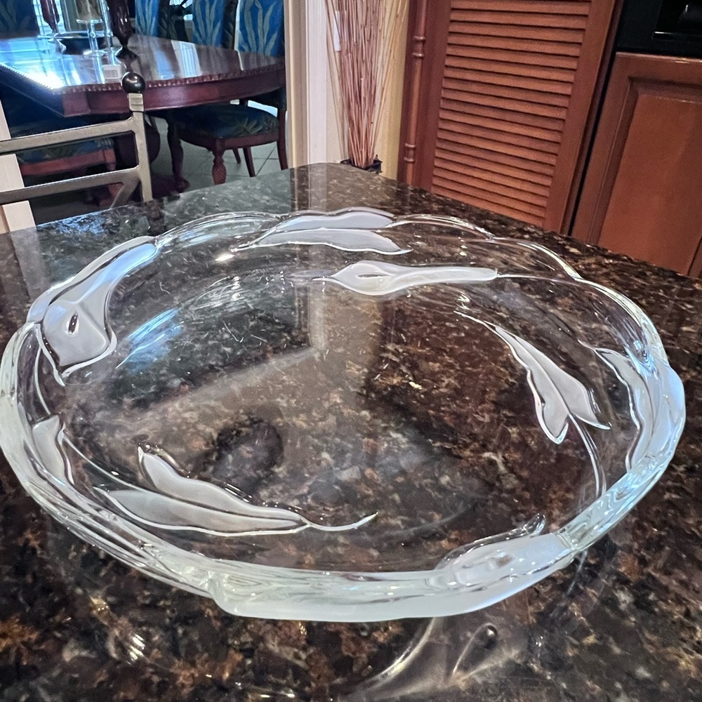 Vintage Mikasa Crystal Flair Collared Cake/Dessert Plate Calla Lily
